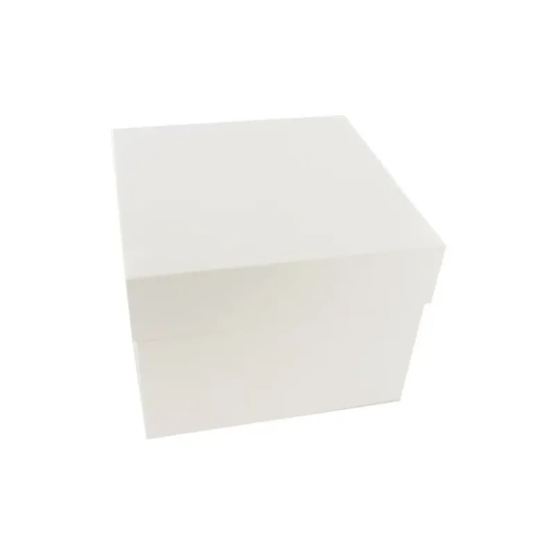 Boîte à gâteaux carrée blanche - Hauteur 22 cm