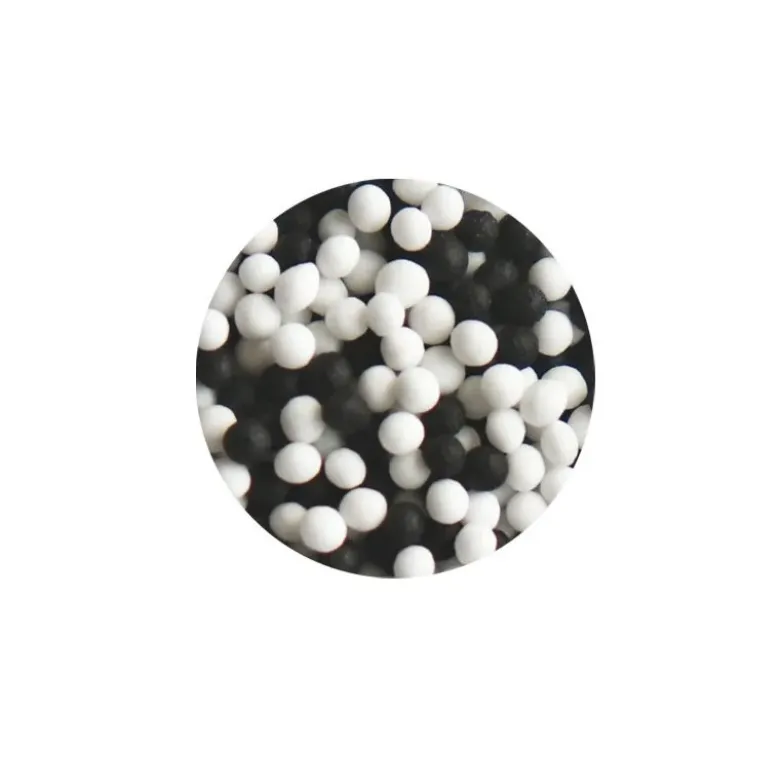 Décors mini billes noires et blanches