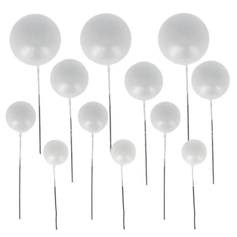 Décors à piquer de 12 boules blanches