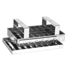 découpoir inox à caramels 40 cases carrées de 25 mm avec support 20x12.5 cm