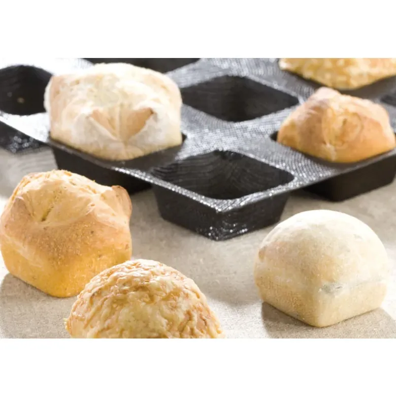Flexipan Air plaque 600x400 de 15 petits pains carrés 9.3 cm