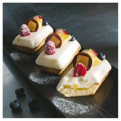 Flexipan 60x40 plaque de 24 financiers 8.7x4.7x1.4 cm