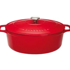 Le Chasseur cocotte ovale avec couvercle rouge 31 x 26 cm