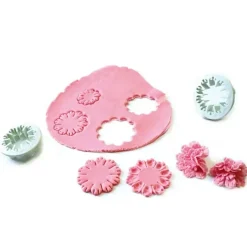 Lot de 3 découpoirs fleur d’œillet