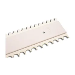peigne à décor polypropylène à charlotte dentures droite et arrondies 69 cm