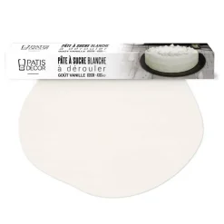 Pâte à sucre blanche étalée